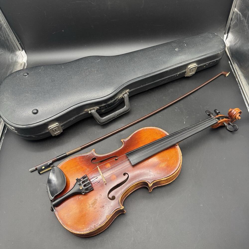 Copy of Antonius Stradivarius Faciebat Cremona 1713 Violin Made in Germany & Bow